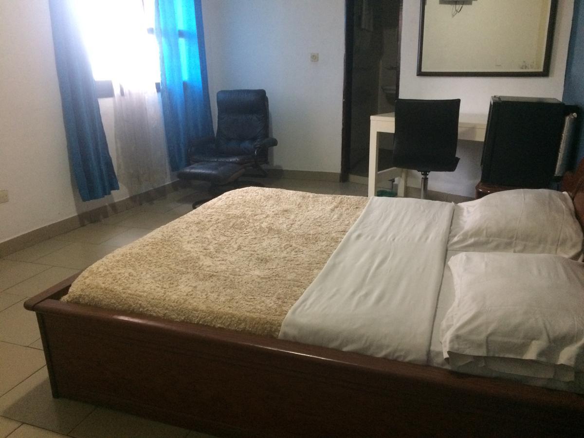 Hotel Black Legend Douala Eksteriør billede